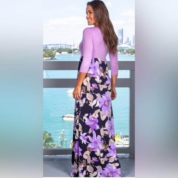 LAVENDER AND NAVY FLORAL MAXI DRESS - Picture 2 of 4
